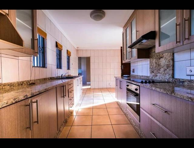 3 BEDROOM HOUSE FOR SALE IN GLENVISTA